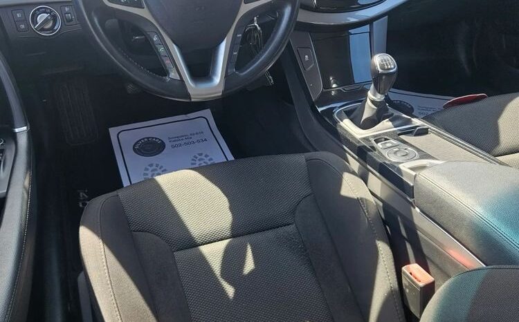 HYUNDAI i40  | FWD (przód) | Manualna | 135 KM | Czarny full