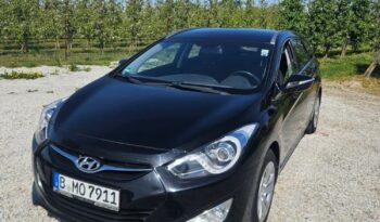HYUNDAI i40  | FWD (przód) | Manualna | 135 KM | Czarny full