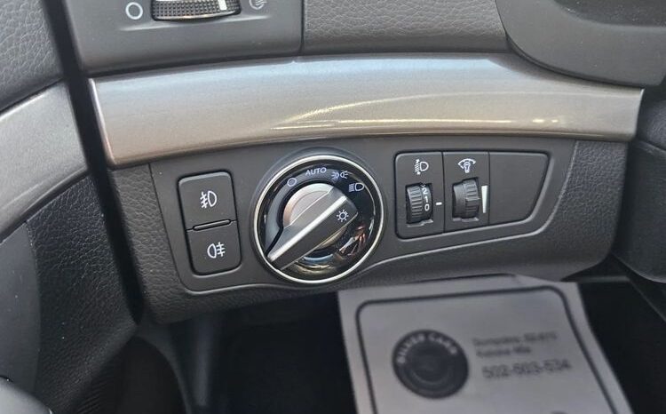 HYUNDAI i40  | FWD (przód) | Manualna | 135 KM | Czarny full