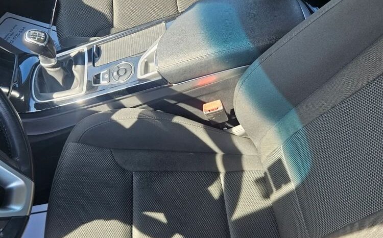 HYUNDAI i40  | FWD (przód) | Manualna | 135 KM | Czarny full