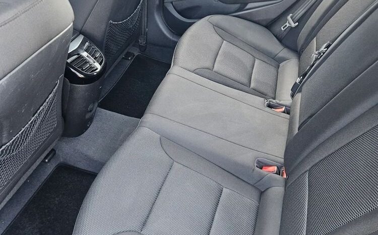 HYUNDAI i40  | FWD (przód) | Manualna | 135 KM | Czarny full