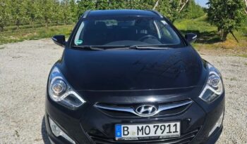 HYUNDAI i40  | FWD (przód) | Manualna | 135 KM | Czarny full