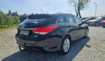 HYUNDAI i40  | FWD (przód) | Manualna | 135 KM | Czarny full