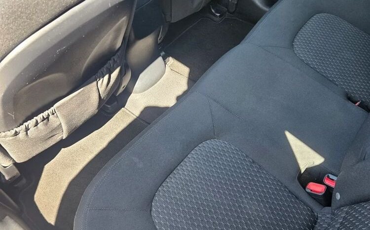 HYUNDAI ix35  | FWD (przód) | Manualna | 135 KM | Czarny full