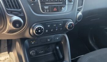 HYUNDAI ix35  | FWD (przód) | Manualna | 135 KM | Czarny full