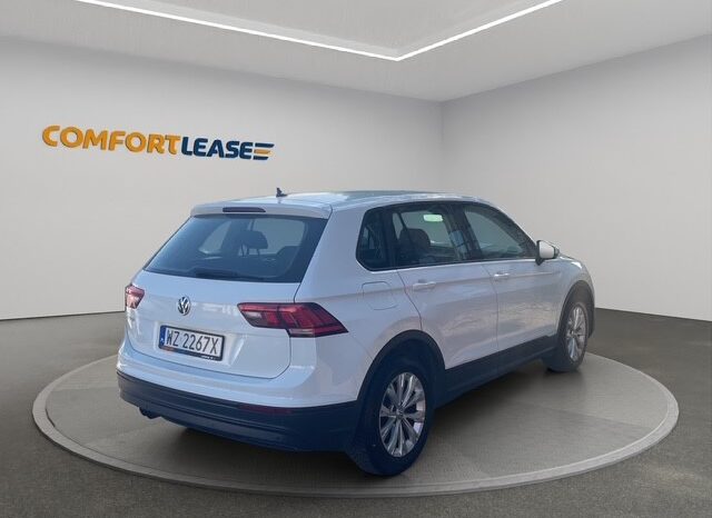 VOLKSWAGEN Tiguan  | FWD (przód) | Manualna | 150 KM | Biały full