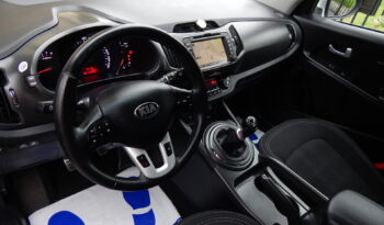KIA Sportage  | FWD (przód) | Manualna | 135 KM | Srebrny full