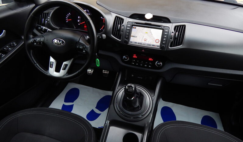 KIA Sportage  | FWD (przód) | Manualna | 135 KM | Srebrny full