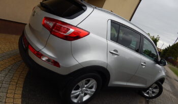 KIA Sportage  | FWD (przód) | Manualna | 135 KM | Srebrny full