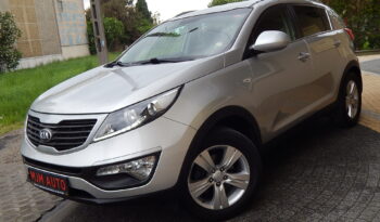 KIA Sportage  | FWD (przód) | Manualna | 135 KM | Srebrny full