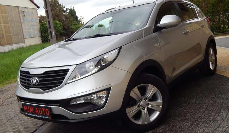 KIA Sportage  | FWD (przód) | Manualna | 135 KM | Srebrny full