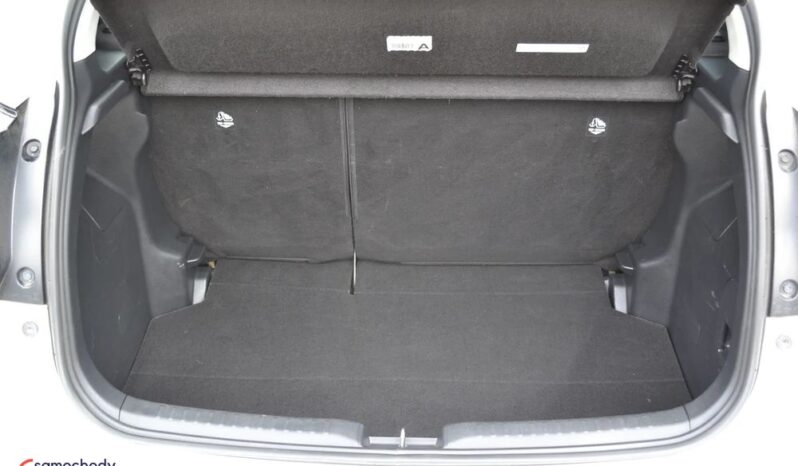TOYOTA Yaris  | FWD (przód) | Manualna | 72 KM | Biały full