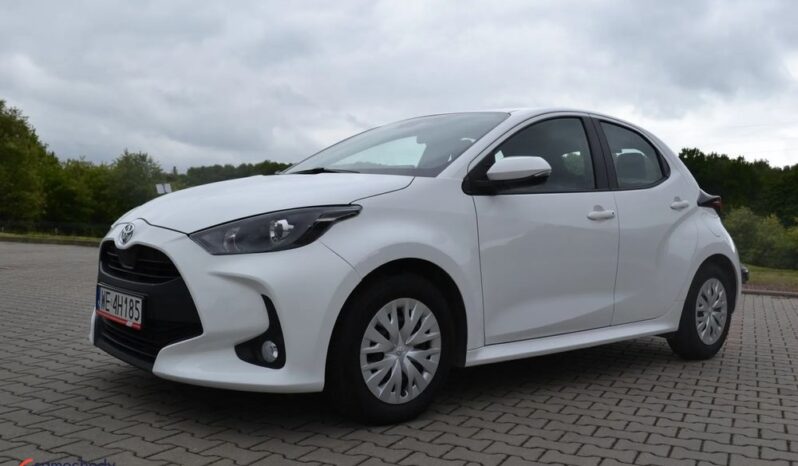 TOYOTA Yaris  | FWD (przód) | Manualna | 72 KM | Biały full