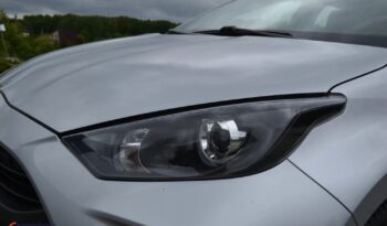 TOYOTA Yaris  | FWD (przód) | Manualna | 125 KM | Srebrny full