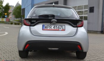 TOYOTA Yaris  | FWD (przód) | Manualna | 125 KM | Srebrny full