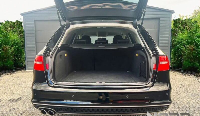 AUDI A4  | FWD (przód) | Manualna | 150 KM | Czarny full
