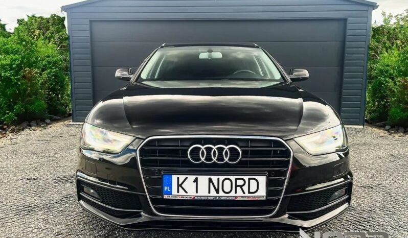AUDI A4  | FWD (przód) | Manualna | 150 KM | Czarny full