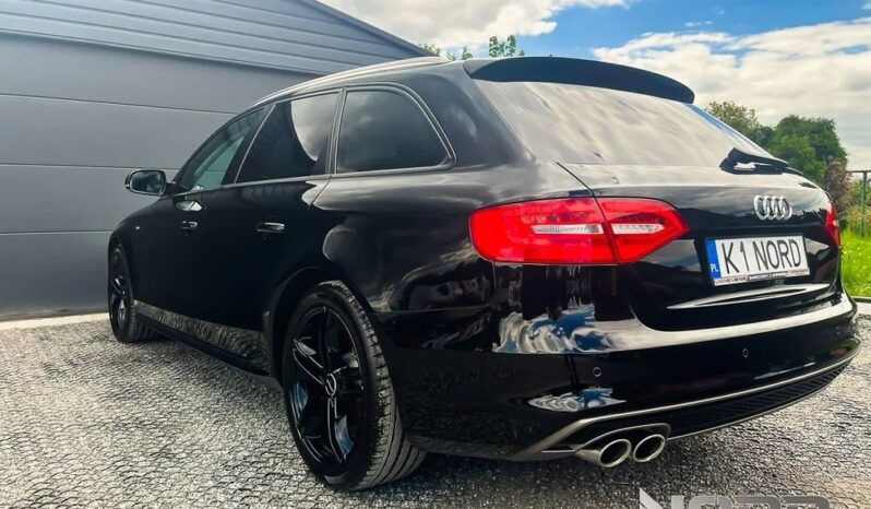 AUDI A4  | FWD (przód) | Manualna | 150 KM | Czarny full