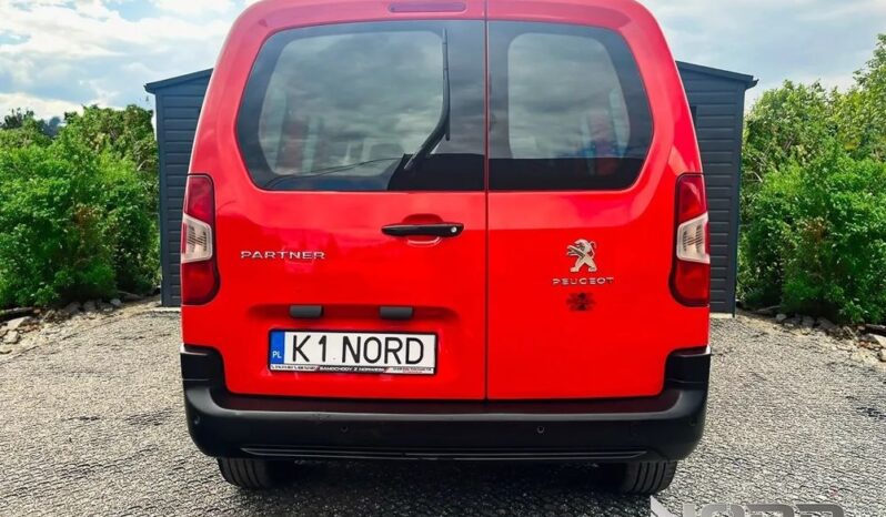 PEUGEOT Partner  | 4×4 (doł. ręcznie) | Manualna | 131 KM | Czerwony full