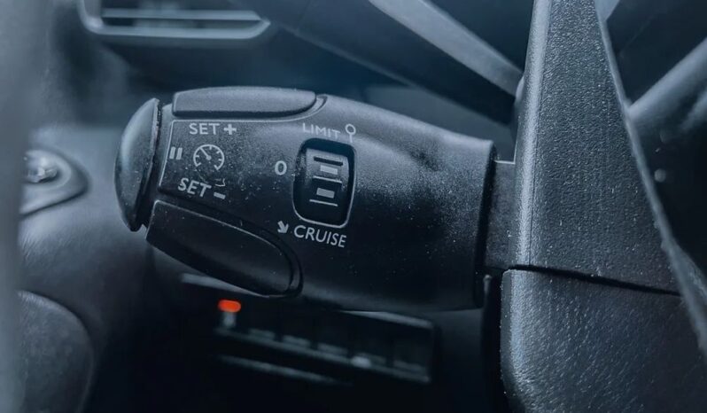 PEUGEOT Partner  | 4×4 (doł. ręcznie) | Manualna | 131 KM | Czerwony full