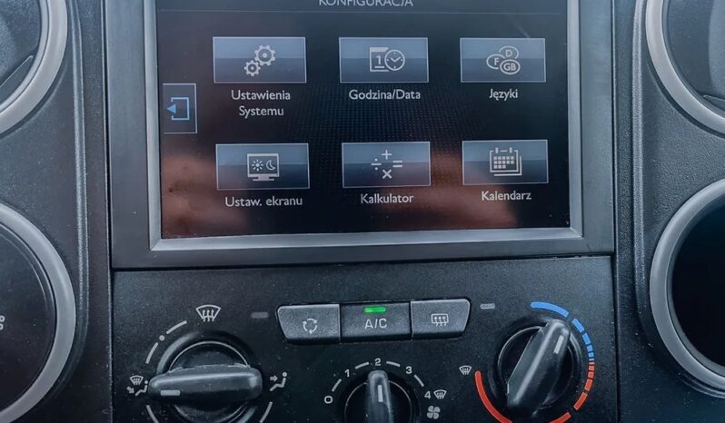 PEUGEOT Partner  | 4×4 (doł. ręcznie) | Manualna | 99 KM | Czerwony full