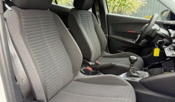 PEUGEOT 2008  | FWD (przód) | Manualna | 110 KM | Biały full