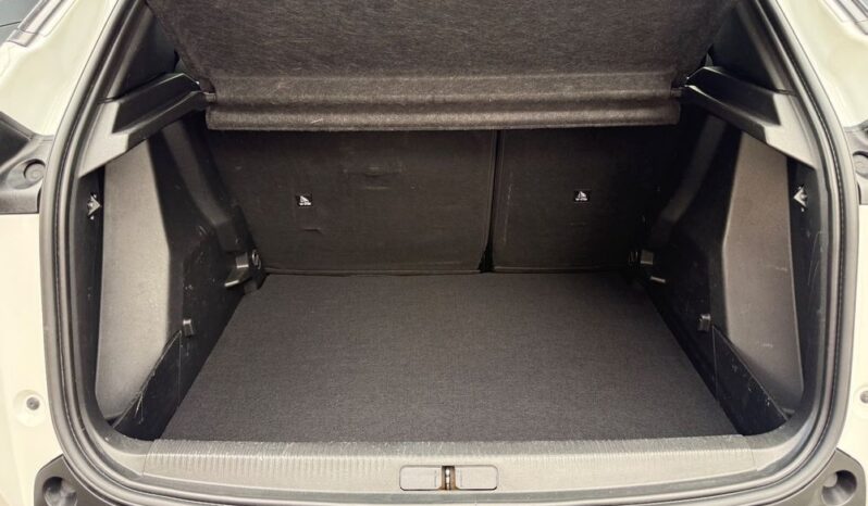 PEUGEOT 2008  | FWD (przód) | Manualna | 110 KM | Biały full
