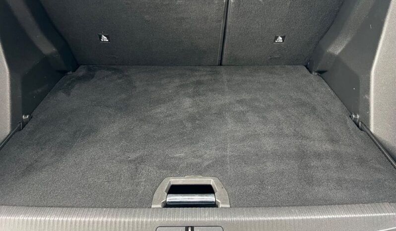 PEUGEOT 2008  | FWD (przód) | Automatyczna | 130 KM | Szary full