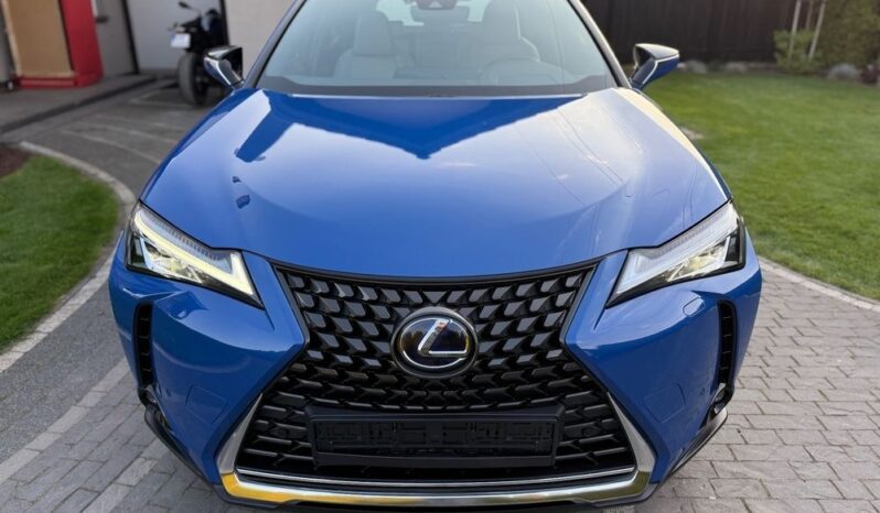 LEXUS UX | FWD (przód) | Automatyczna | 152 KM | Niebieski full