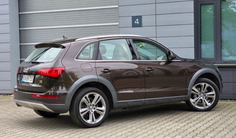 AUDI Q5  | 4×4 (stały) | Automatyczna | 177 KM | Brązowy full