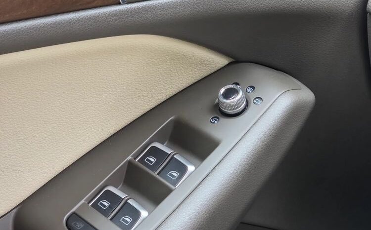 AUDI Q5  | 4×4 (stały) | Automatyczna | 177 KM | Brązowy full