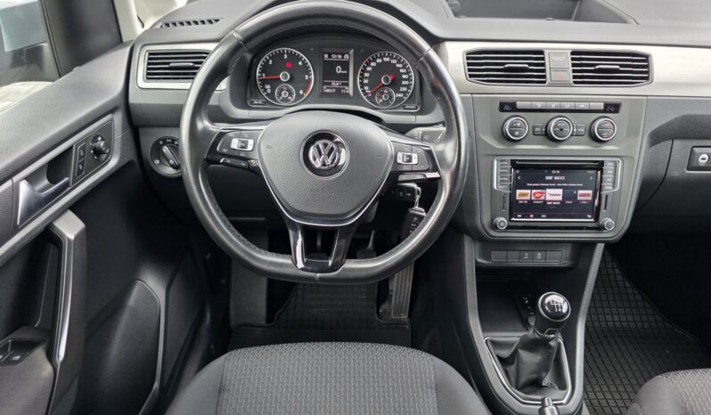 VOLKSWAGEN Caddy | FWD (przód) | Manualna | 150 KM | Srebrny full