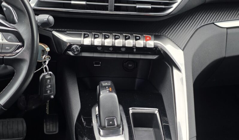 PEUGEOT 5008  | FWD (przód) | Automatyczna | 120 KM | Biały full