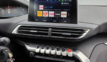PEUGEOT 5008  | FWD (przód) | Automatyczna | 120 KM | Biały full