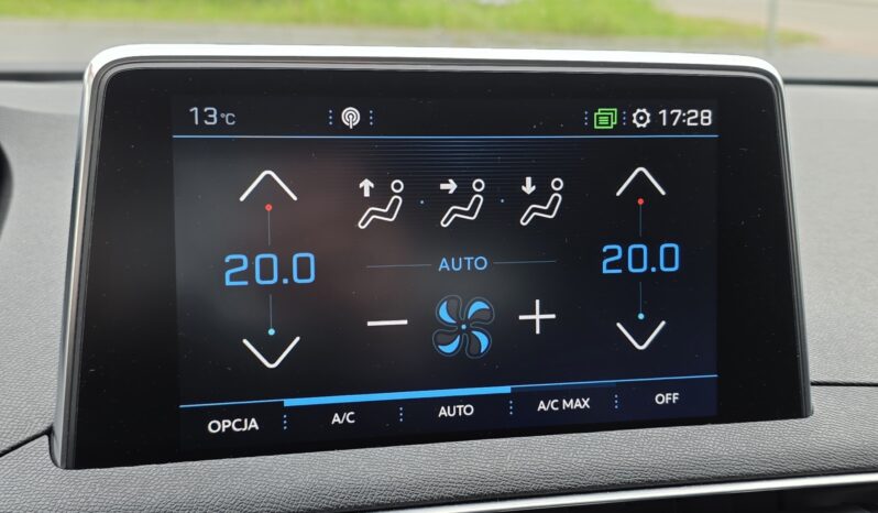 PEUGEOT 5008  | FWD (przód) | Automatyczna | 120 KM | Biały full