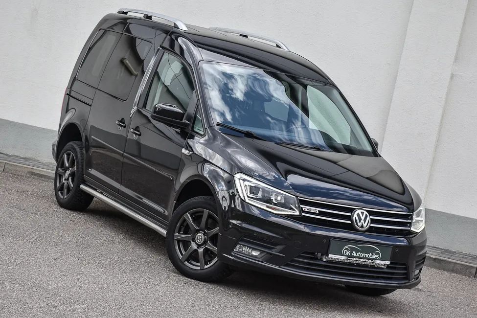 Volkswagen Caddy | 4X4 (Stały) | Automatyczna | 150 Km | Czarny