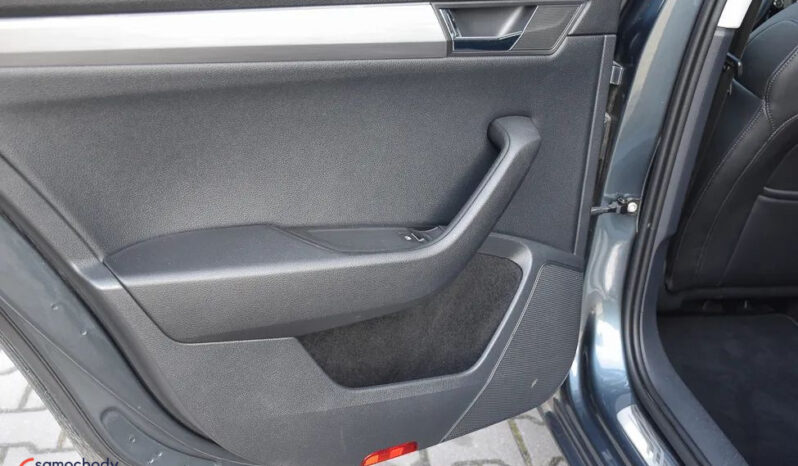 SKODA Superb  | FWD (przód) | Automatyczna | 180 KM | Szary full
