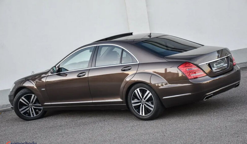 MERCEDES-BENZ Klasa S | RWD (tył) | Automatyczna | 235 KM | Brązowy full