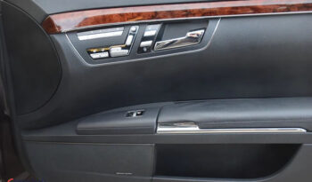 MERCEDES-BENZ Klasa S | RWD (tył) | Automatyczna | 235 KM | Brązowy full