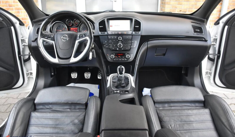 OPEL Insignia  | FWD (przód) | Manualna | 130 KM | Biały full