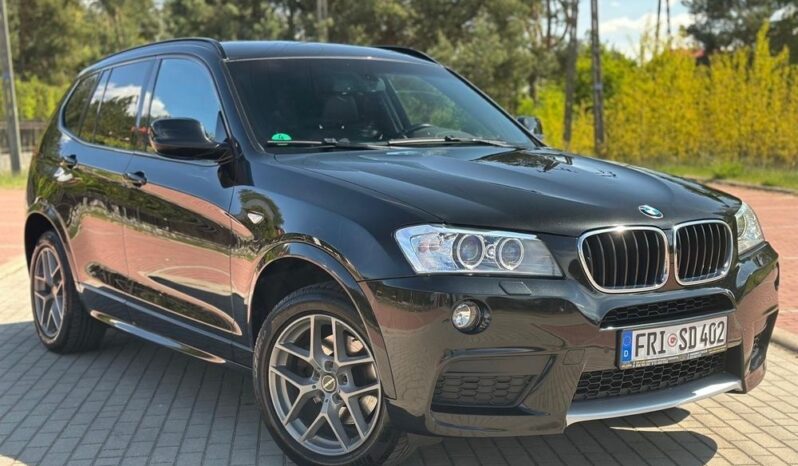 BMW X3  | 4×4 (doł. automatycznie) | Automatyczna | 184 KM | Czarny full