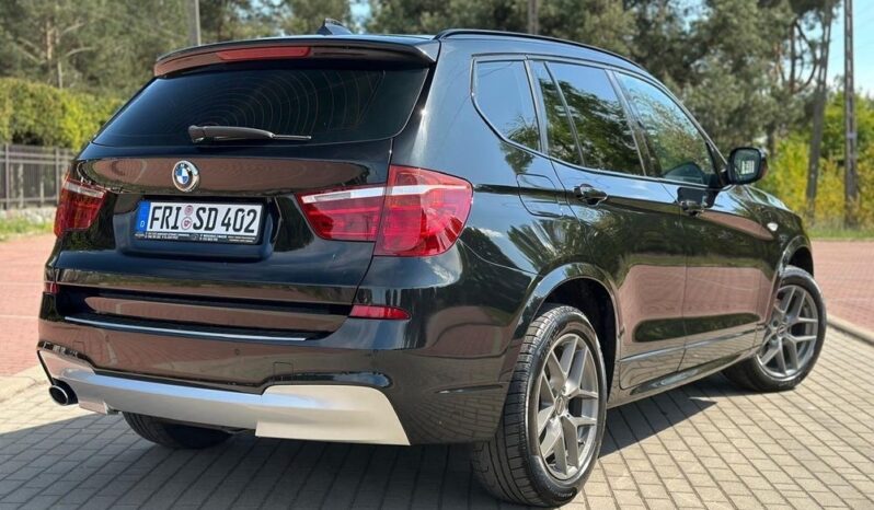 BMW X3  | 4×4 (doł. automatycznie) | Automatyczna | 184 KM | Czarny full