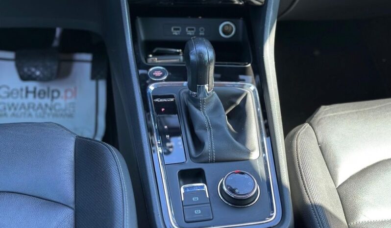 SEAT Ateca  | 4×4 (doł. automatycznie) | Automatyczna | 190 KM | Biały full