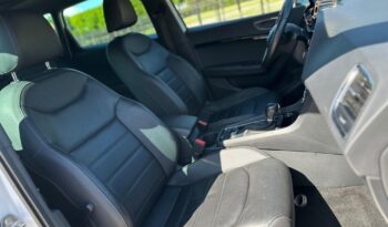 SEAT Ateca  | 4×4 (doł. automatycznie) | Automatyczna | 190 KM | Biały full