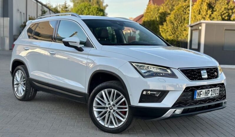 SEAT Ateca  | 4×4 (doł. automatycznie) | Automatyczna | 190 KM | Biały full