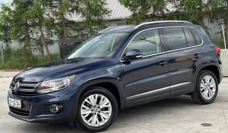 VOLKSWAGEN Tiguan  | FWD (przód) | Manualna | 160 KM | Granatowy full