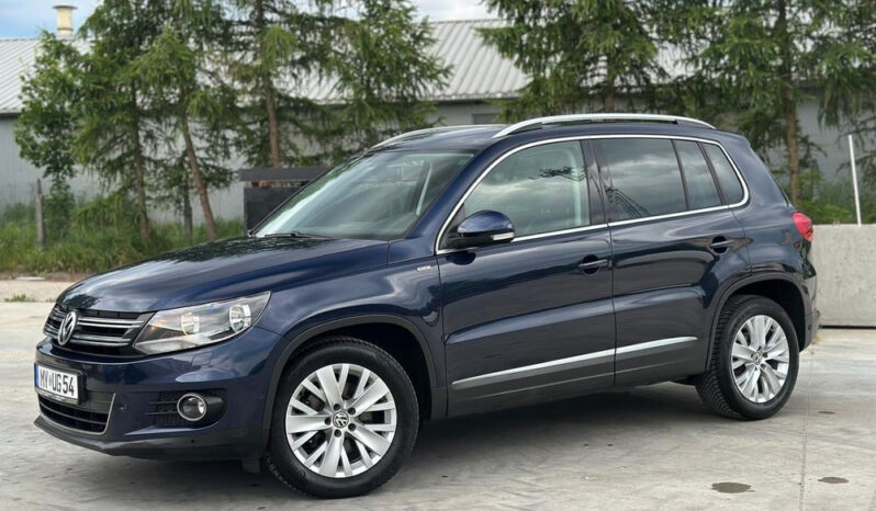 VOLKSWAGEN Tiguan  | FWD (przód) | Manualna | 160 KM | Granatowy full