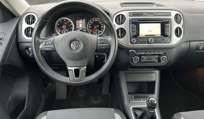 VOLKSWAGEN Tiguan  | FWD (przód) | Manualna | 160 KM | Granatowy full