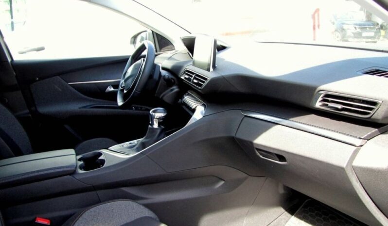 PEUGEOT 3008  | FWD (przód) | Manualna | 130 KM | Biały full