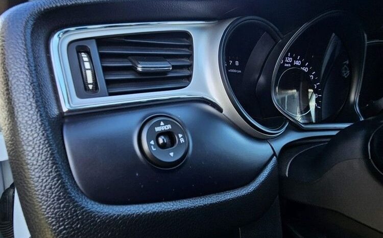 KIA Ceed  | FWD (przód) | Manualna | 136 KM | Biały full